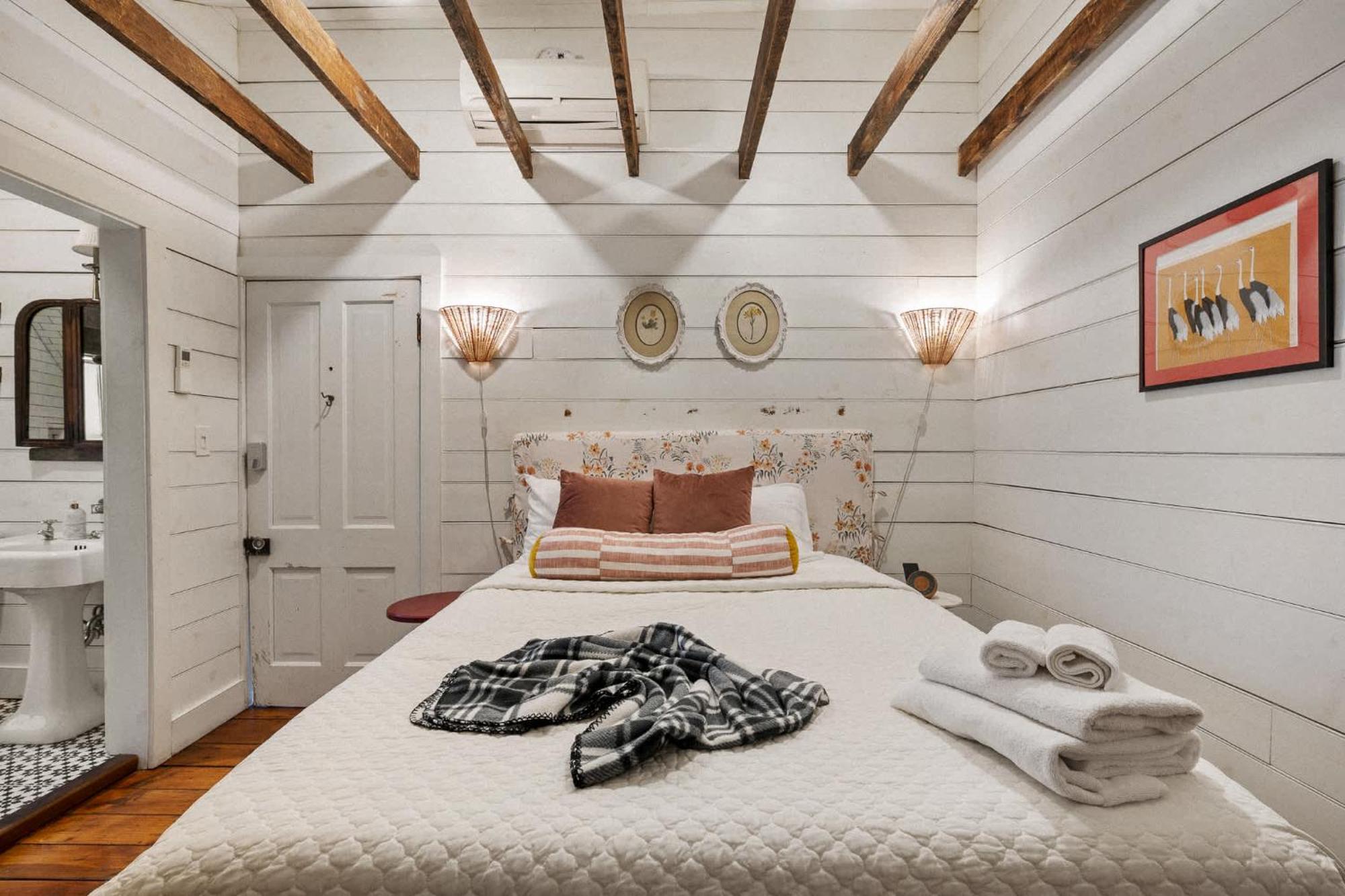 Holiday home Serene Escape Your Private In Frankfort *
