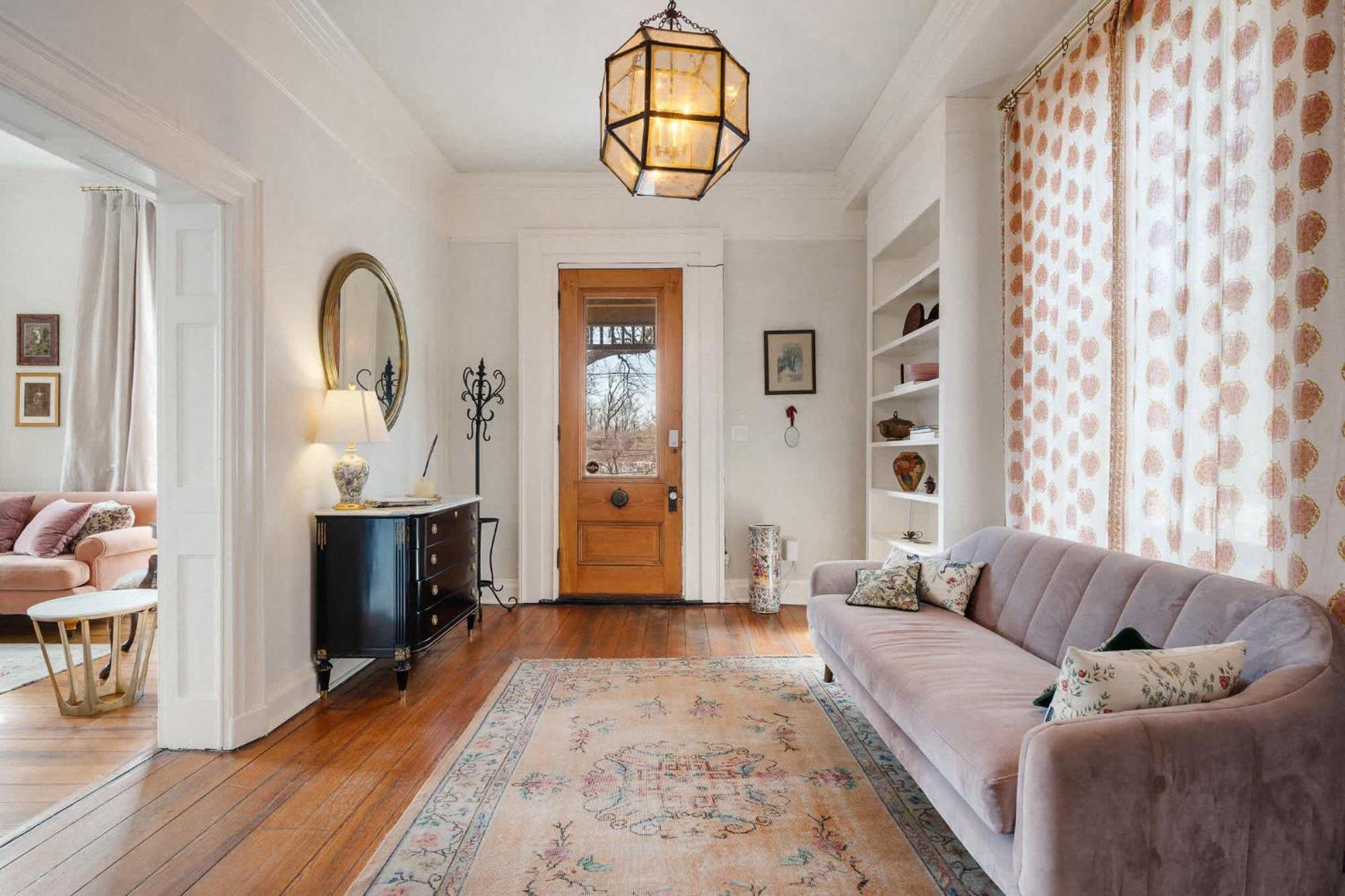 Serene Escape Your Private In Frankfort Louisville