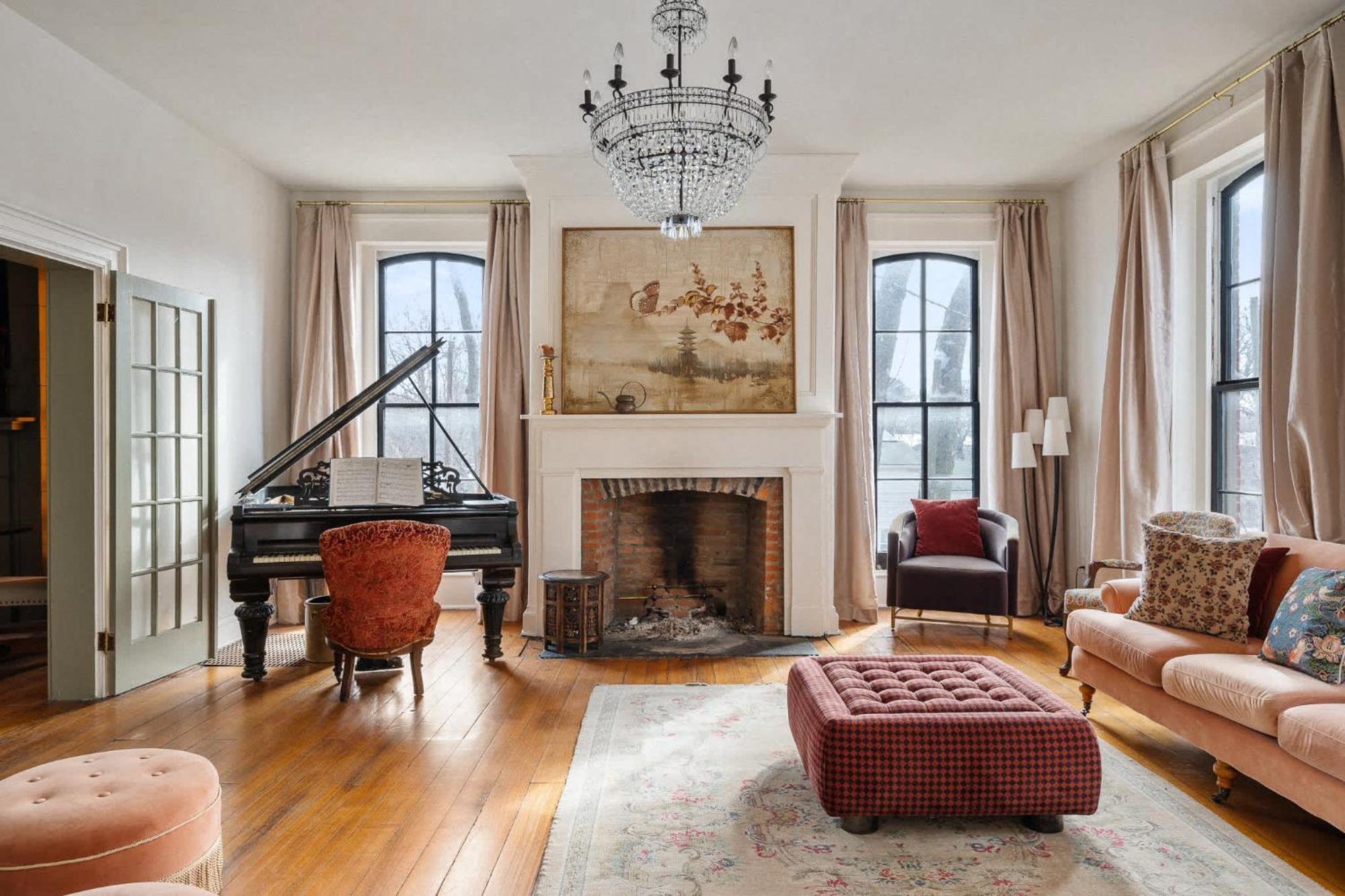 Serene Escape Your Private In Frankfort Holiday home *